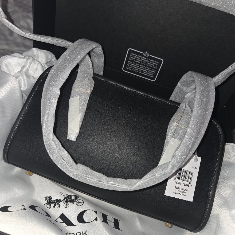 Coach Swing Zip Bag